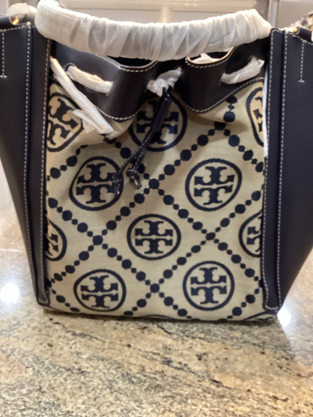 Tory Burch Navy and Cream Logo Drawstring Tote - Picture 5 of 8